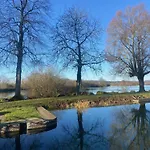 Le Moulin De Frise
