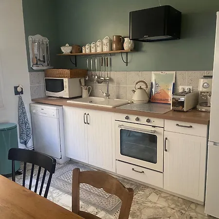 Le Moulin De 招待所 Frise