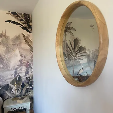 招待所 Le Moulin De *