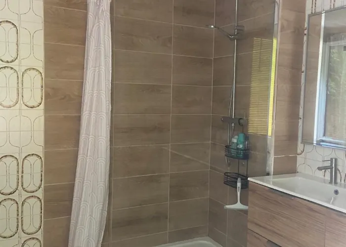 Le Moulin De Guest house